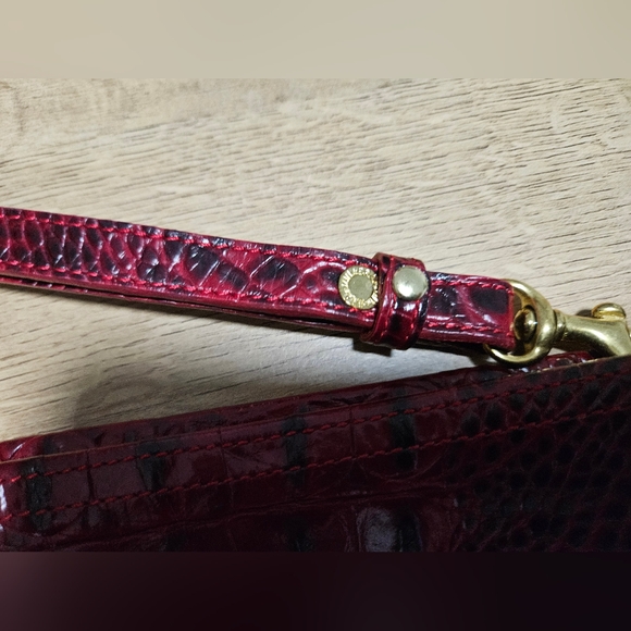 Brahmin Crimson Melbourne Rosalyn Wristlet Clutch - Picture 3 of 8